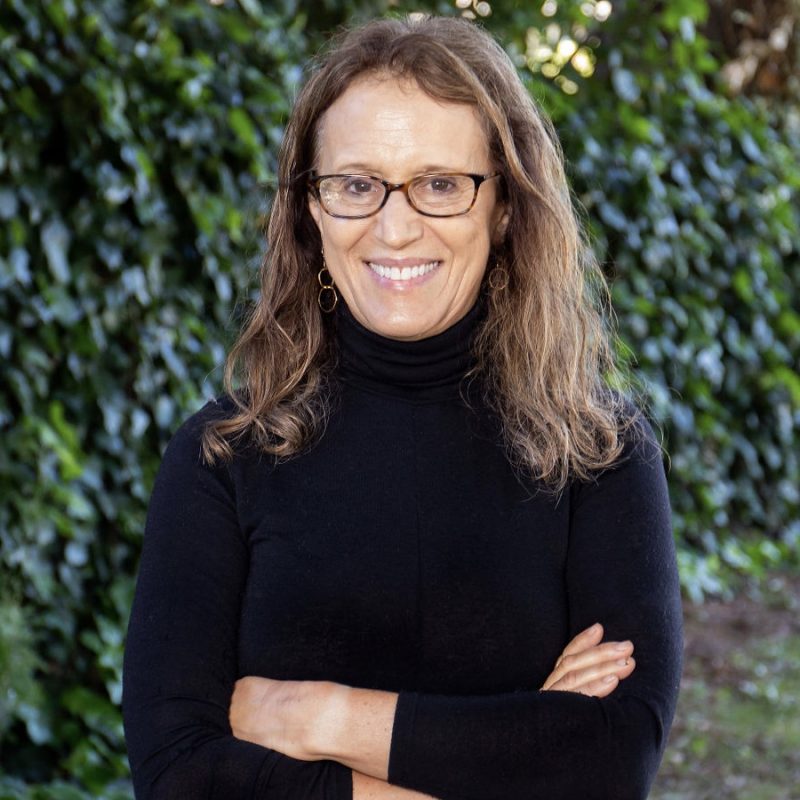 Lisa Michael, Physics Teacher & Volunteer Healthcare Advocate